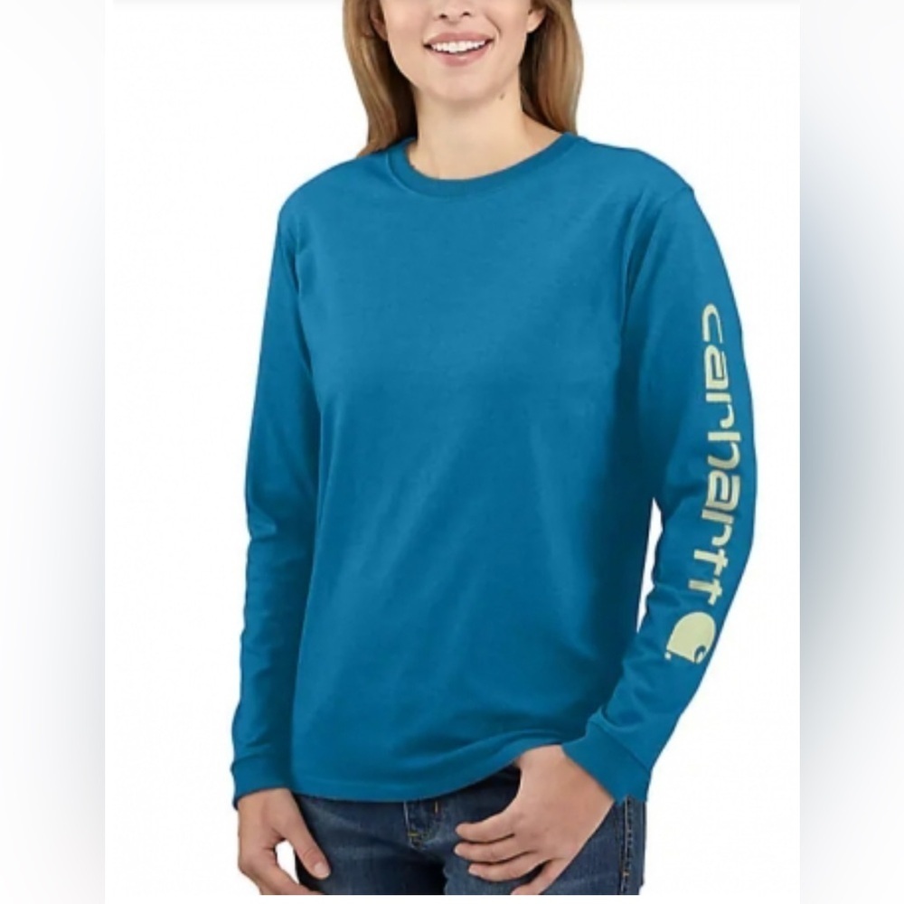 Carhartt Women’s Long Sleeve Logo Tee in Marine Blue